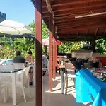 Melodi Club 4*