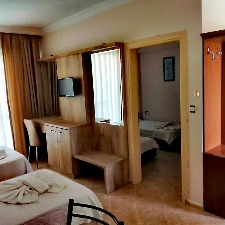 Melodi Club Apart-hotel 4*