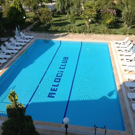 Melodi Club Aparthotel