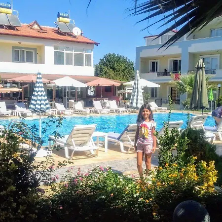 Melodi Club Aparthotel