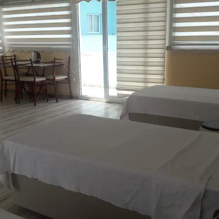 Melodi Club 4*
