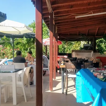 Melodi Club 4*