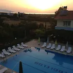 Melodi Club Aparthotel