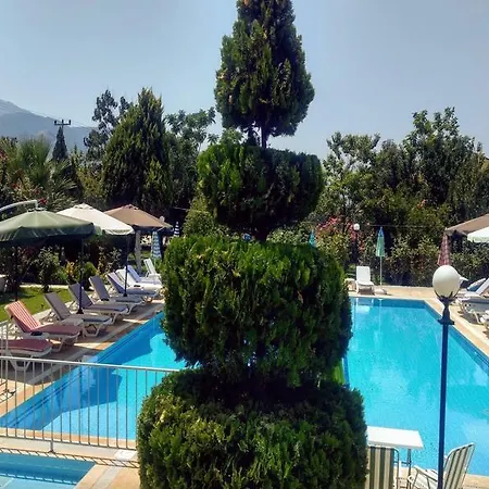 מלון דירות Melodi Club 3*